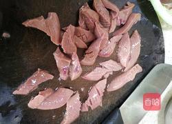 猪心腰花炒蒜苗的做法图解5