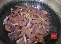 猪心腰花炒蒜苗的做法图解6