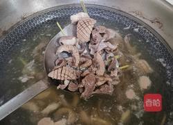 猪心腰花炒蒜苗的做法图解7