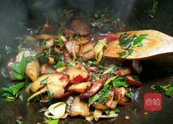 蒜苗炒薰肉的做法图解8