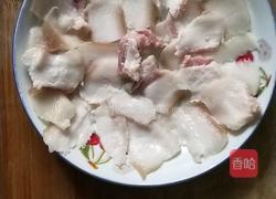 尖椒回锅肉的做法图解2