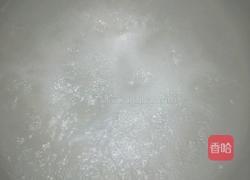 青菜排骨汤面的做法图解1