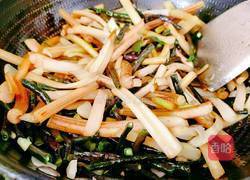 红豆角炒蒲菜的做法图解13