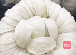 Illustration of how to soak and stew bird's nest 1