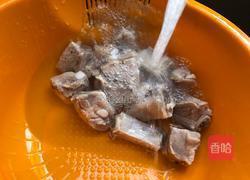 黄豆莲藕排骨汤的做法图解5