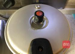 黄豆莲藕排骨汤的做法图解9