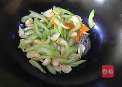 西芹炒百合的做法图解15