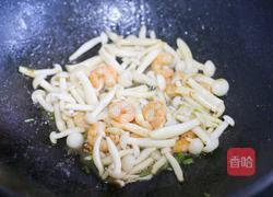 丝瓜虾仁菌菇汤的做法图解7