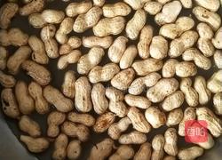 五香水煮花生的做法图解1
