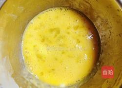 奶香南瓜鸡蛋饼的做法图解3