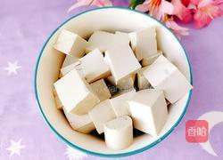 平菇豆腐汤的做法图解3