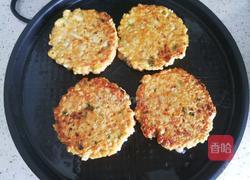 胡萝卜莲藕饼的做法图解15