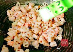 虾仁炒藕丁的做法图解9