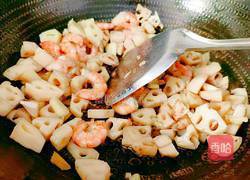 虾仁炒藕丁的做法图解10