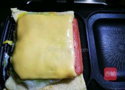 鸡蛋三明治火腿的做法图解7