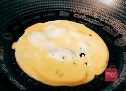 平菇鸡蛋汤的做法图解7