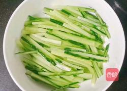 凉拌黄瓜金针菇的做法图解8