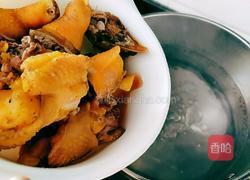 黄花菜虫草花炖鸡汤的做法图解6