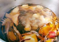 黄花菜虫草花炖鸡汤的做法图解11