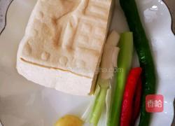  酱豆腐 的做法图解1
