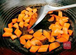 胡萝卜青椒炒杏鲍菇的做法图解7