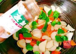 胡萝卜青椒炒杏鲍菇的做法图解11