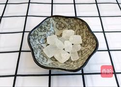 银耳雪梨汤的做法图解4