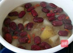 银耳雪梨汤的做法图解12