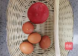 西红柿炒鸡蛋的做法图解1