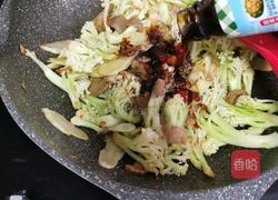 菜花炒肉的做法图解14
