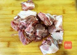 冬瓜排骨汤的做法图解1