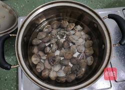 开心花甲粉丝煲的做法图解2