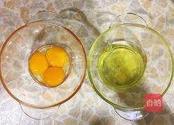 紫薯鸡蛋卷的做法图解3