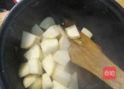 土豆炖五花肉的做法图解6