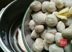 白菜肉丸子汤的做法图解3