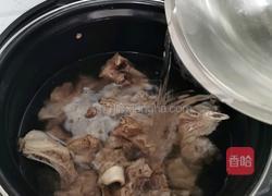 白萝卜炖羊排的做法图解4