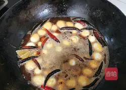 Illustration of how to make spicy beer quail eggs 5