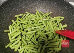 豇豆炒肉的做法图解8