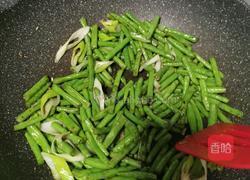豇豆炒肉的做法图解15