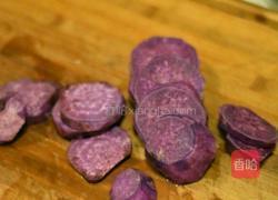 紫薯糯米芝麻糕的做法图解1