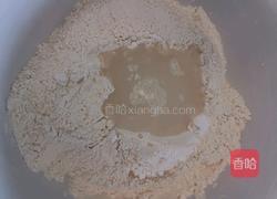 猪肉粉条包子的做法图解2