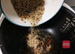 桃胶藜麦粥的做法图解7