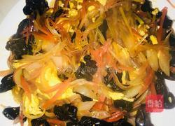 洋葱木耳炒鸡蛋的做法图解4