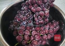 葡萄果酱的做法图解1
