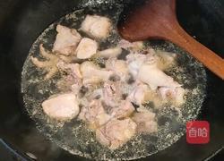 虫草鸡汤的做法图解1