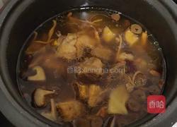 虫草鸡汤的做法图解6