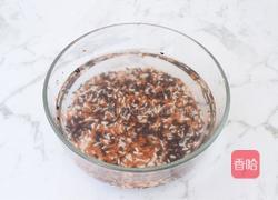 黑米芝士肉松饭团的做法图解2