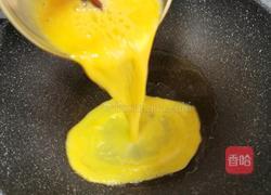 秋葵煸鸡蛋的做法图解3