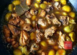 板栗烧鸡块的做法图解13