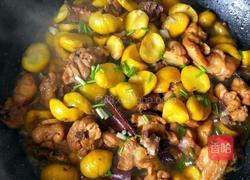 板栗烧鸡块的做法图解16